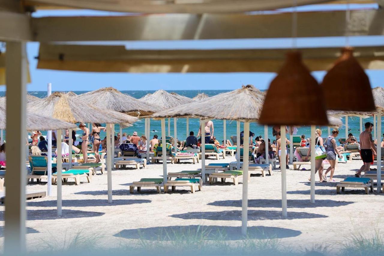 Summertime Tomis Villa Studio Mamaia Nord Нэводари Экстерьер фото